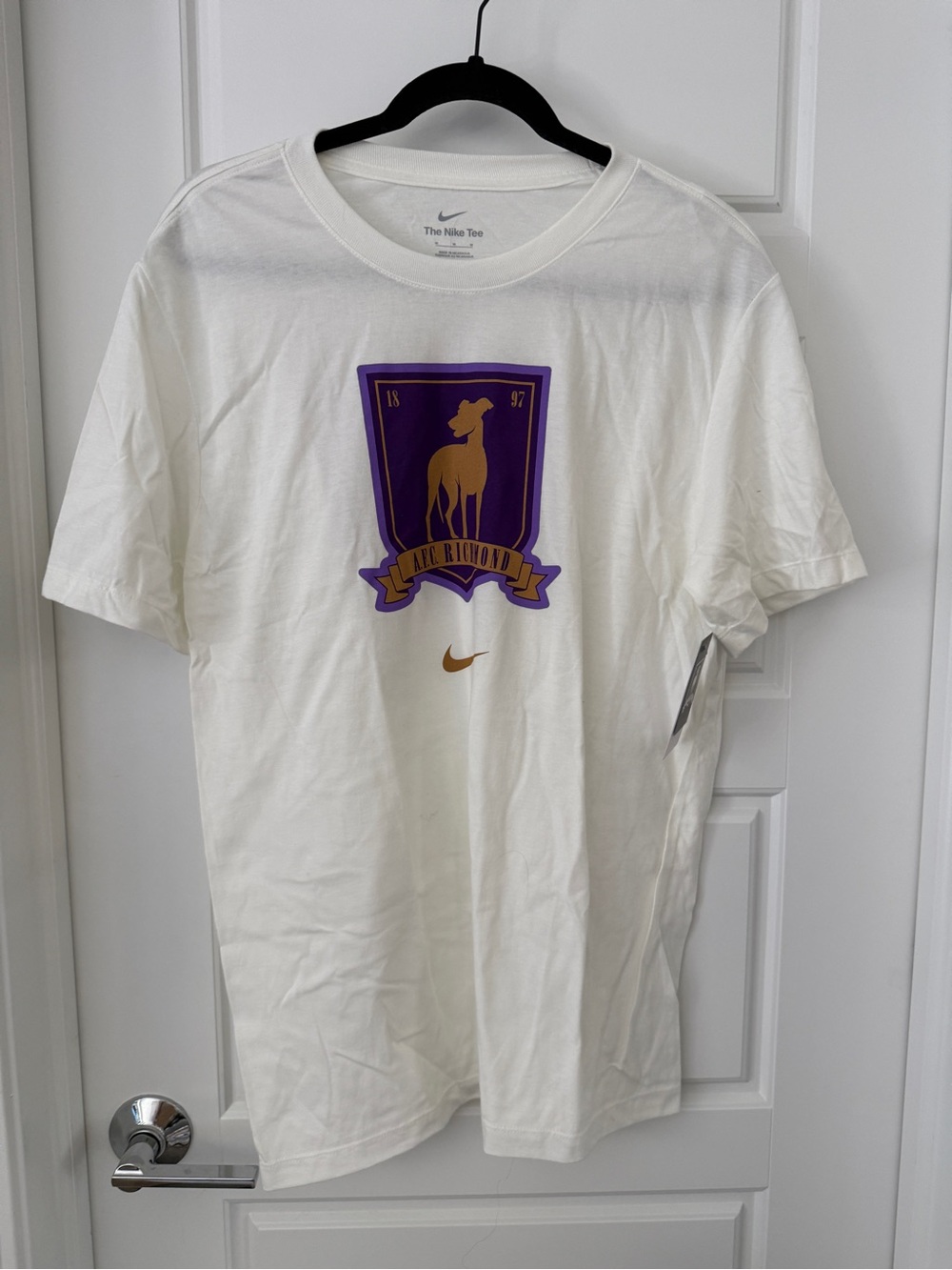 NWT Nike Ted Lasso AFC Richmond Promo Tee Men's M
